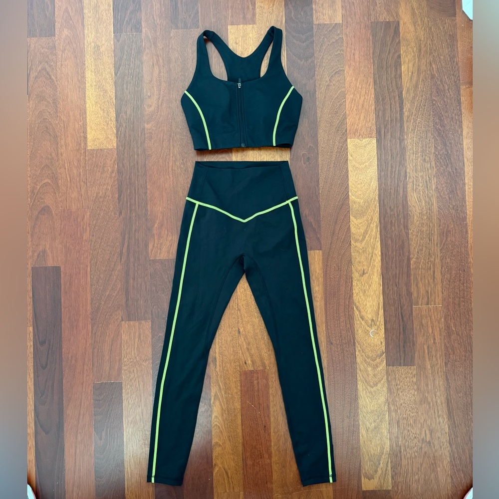 Zyia XS Leggings and Bra